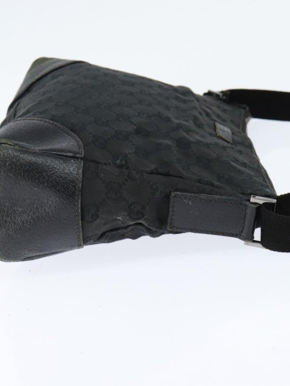 Authentic GUCCI GG Canvas Shoulder Bag Black Silver 114273 - Picture 12 of 16